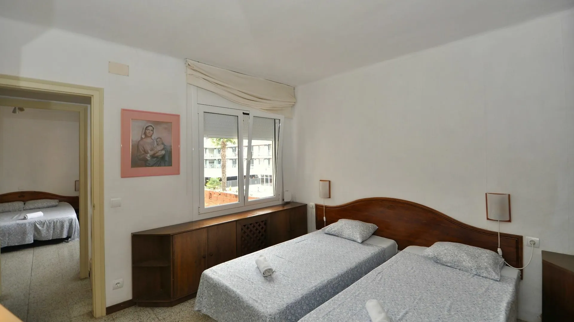 Townhouse Plaza Paris Villa Lloret de Mar Spain